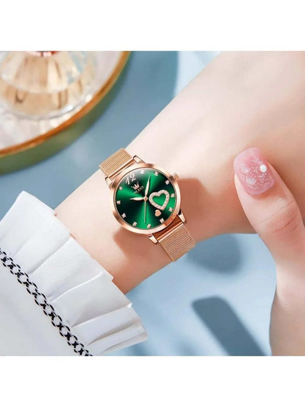 Women's Green Mesh Strap Fashion Dress Hearts Quartz Bracelet Sets Ladies Watch
